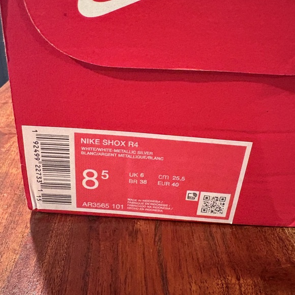 Nike Shox R4 - white - Picture 6 of 6